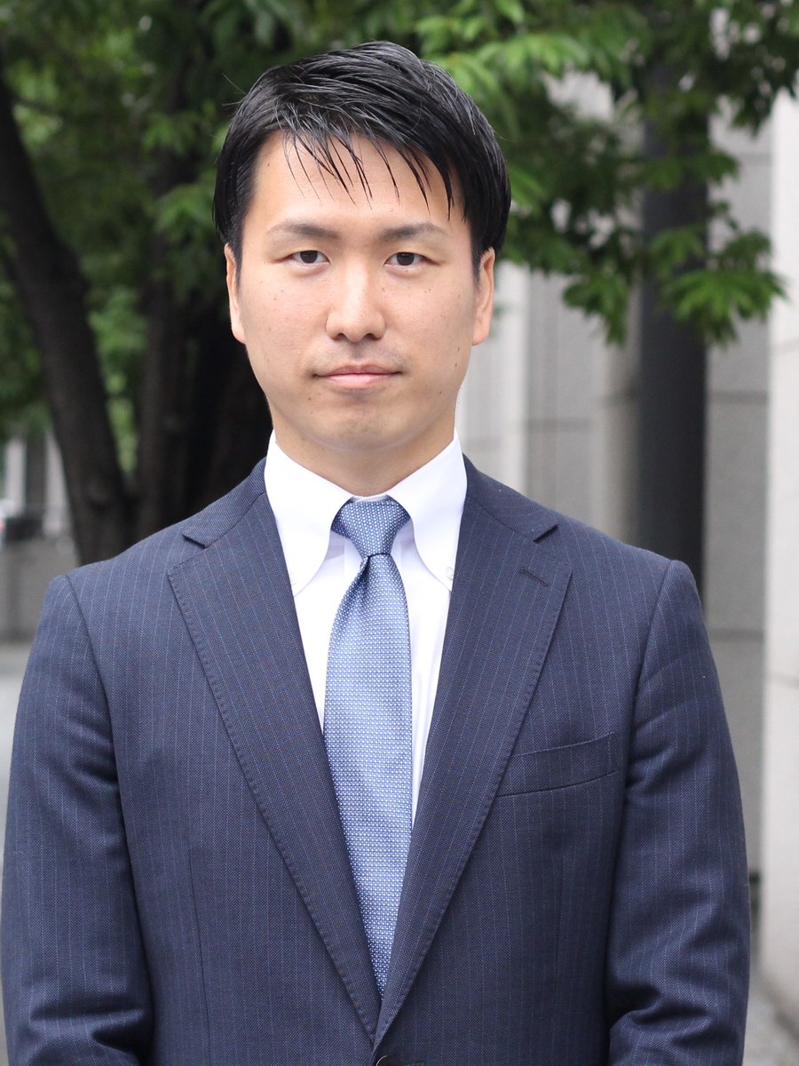 代表 秋山真澄